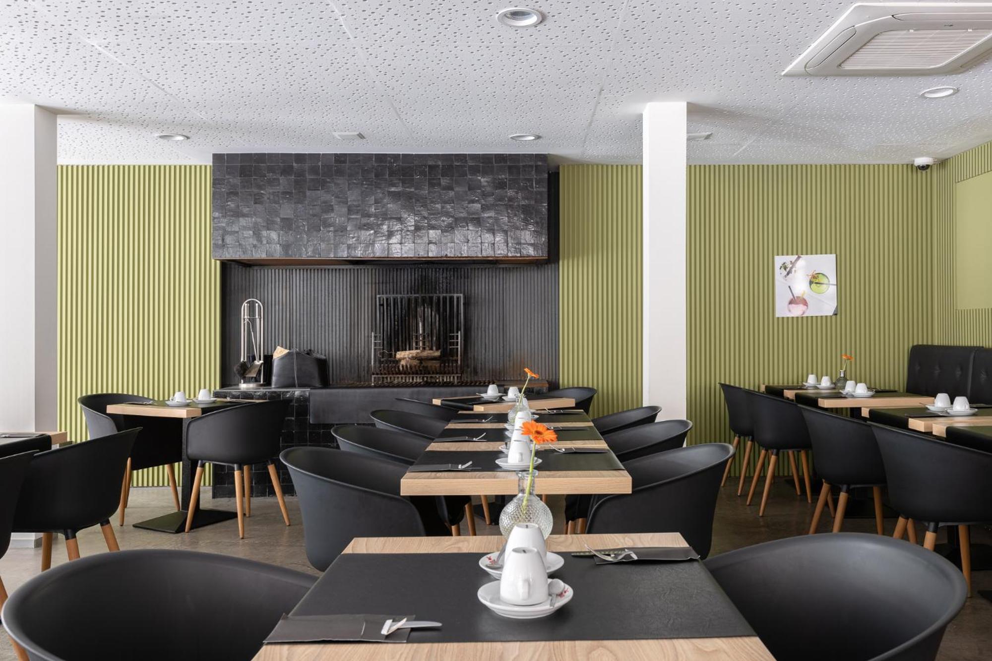 Hotel Saint Sauveur By Wp Hotels Blankenberge Exteriör bild