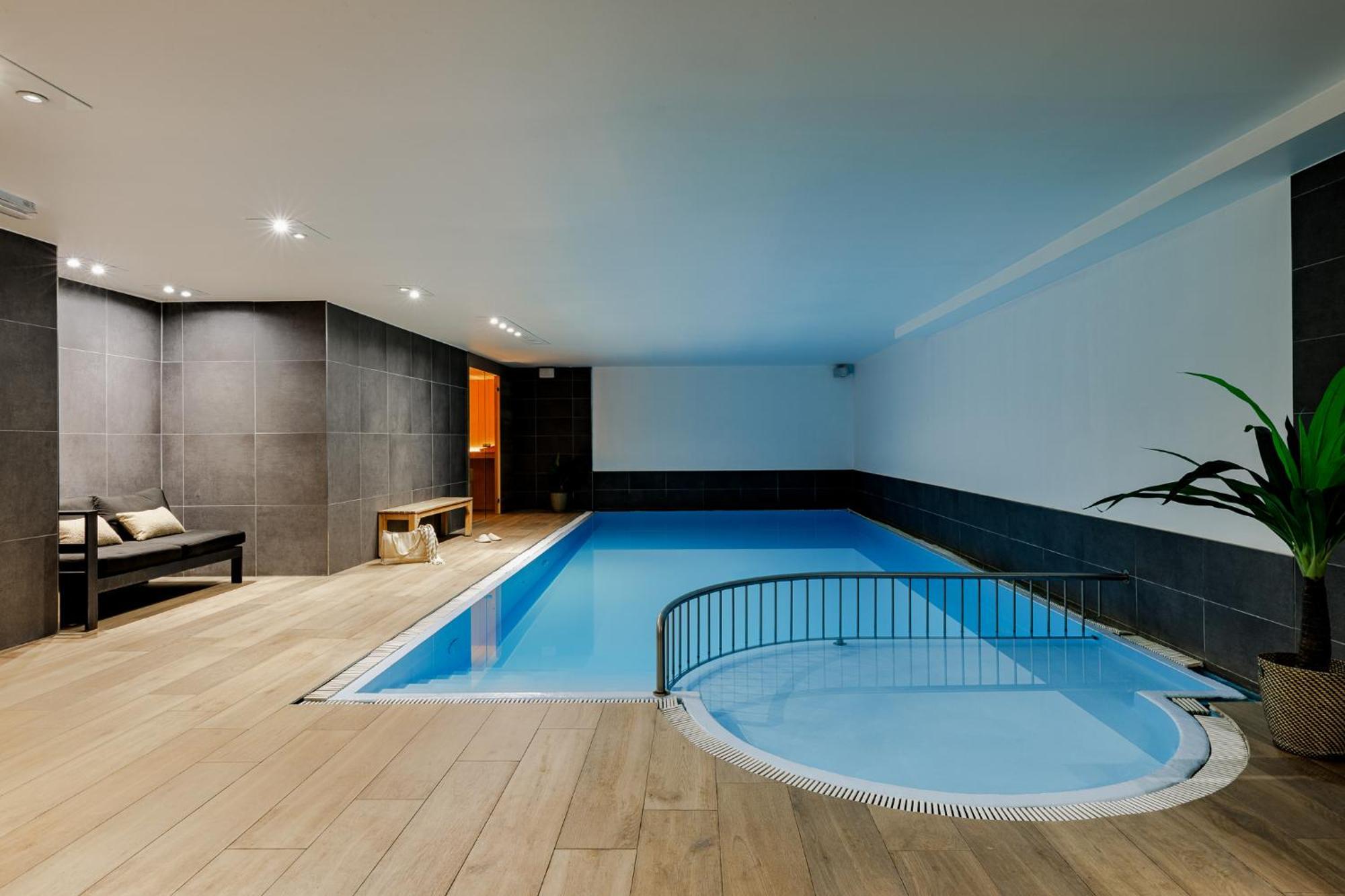 Hotel Saint Sauveur By Wp Hotels Blankenberge Exteriör bild
